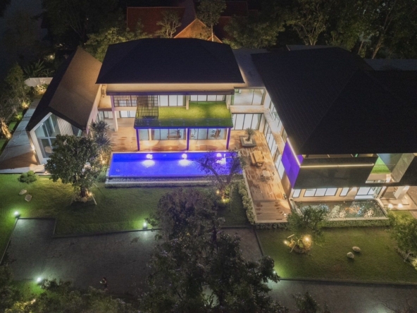 5 Bedroom Luxury Pool Villa in Wang Tan Hang Dong-TNP-A1029