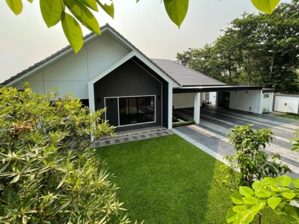 Single Story 4 Bedroom Pool Villa in Wang Tan