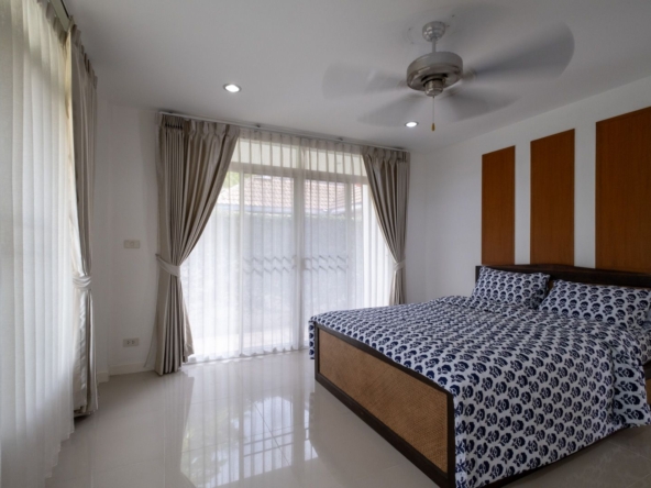 4 Bedroom Pool Villa in Wang Tan Hang Dong-TNP-D1132