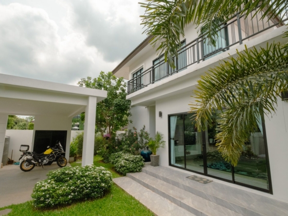 4 Bedroom Modern Pool Villa in Wang Tan-TNP-D1144