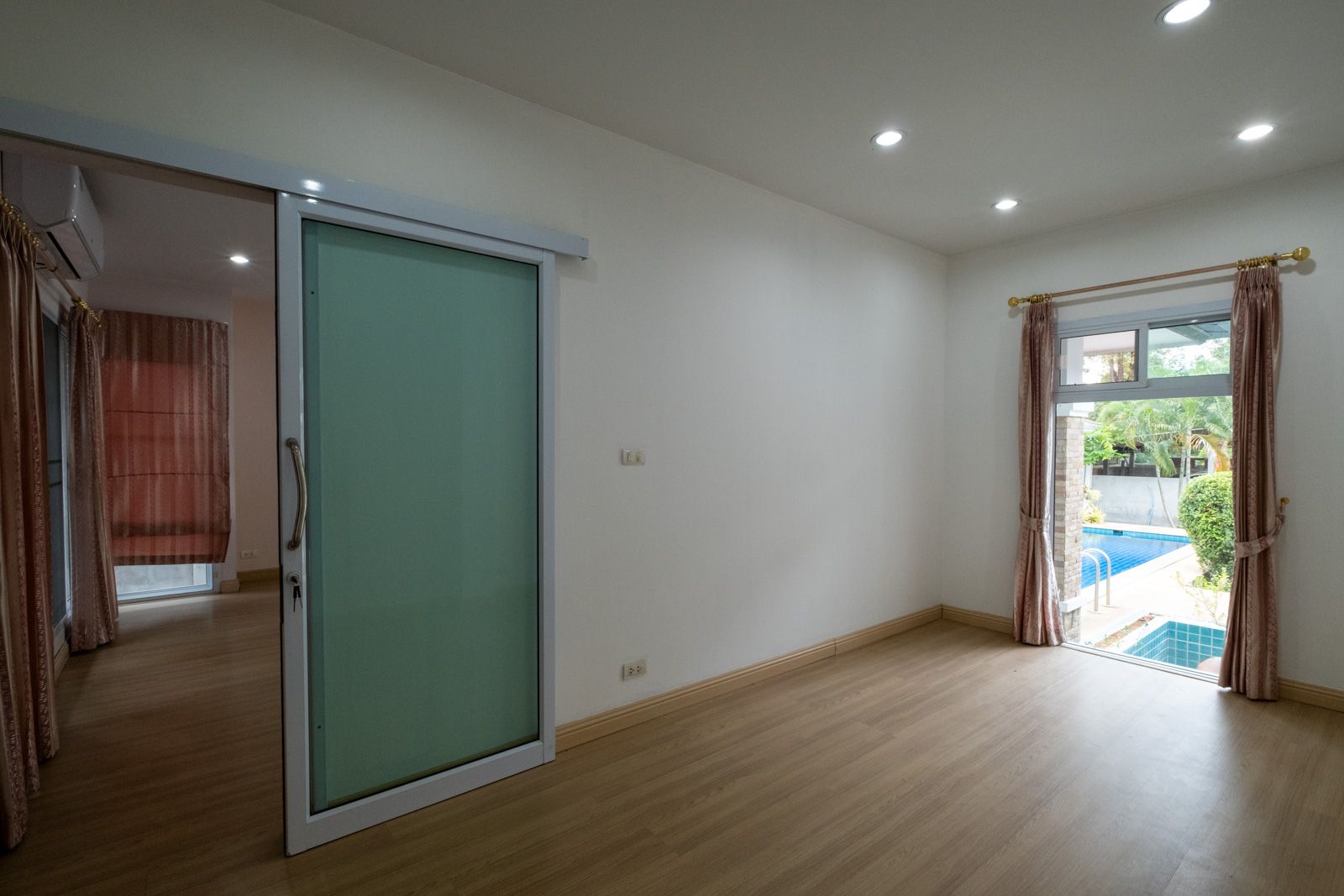 3 Bedroom Split-level with Pool in Wang Tan-TNP-D1153