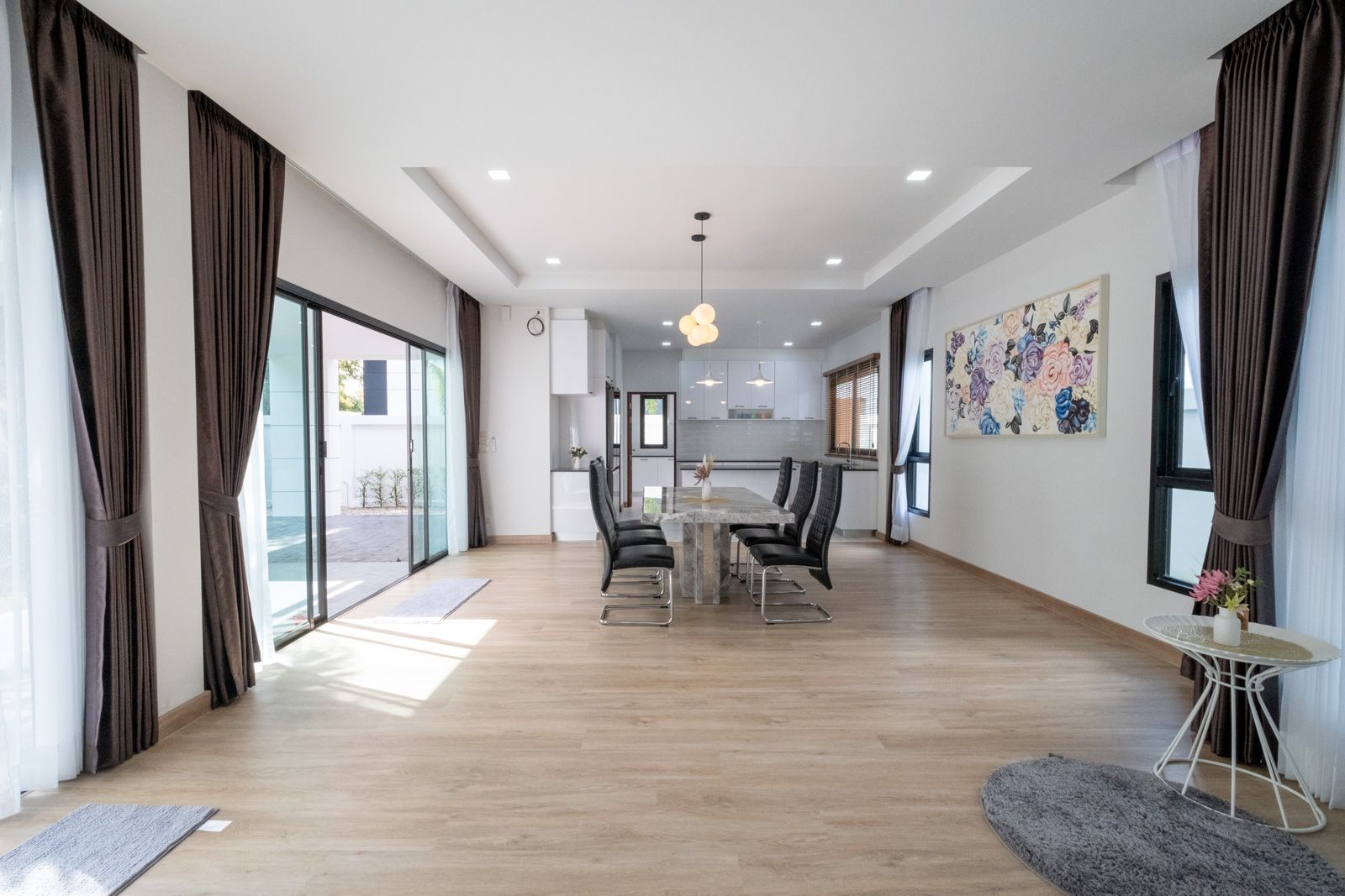 Elegant Modern Home in Wang Tan Development-TNP-D1174