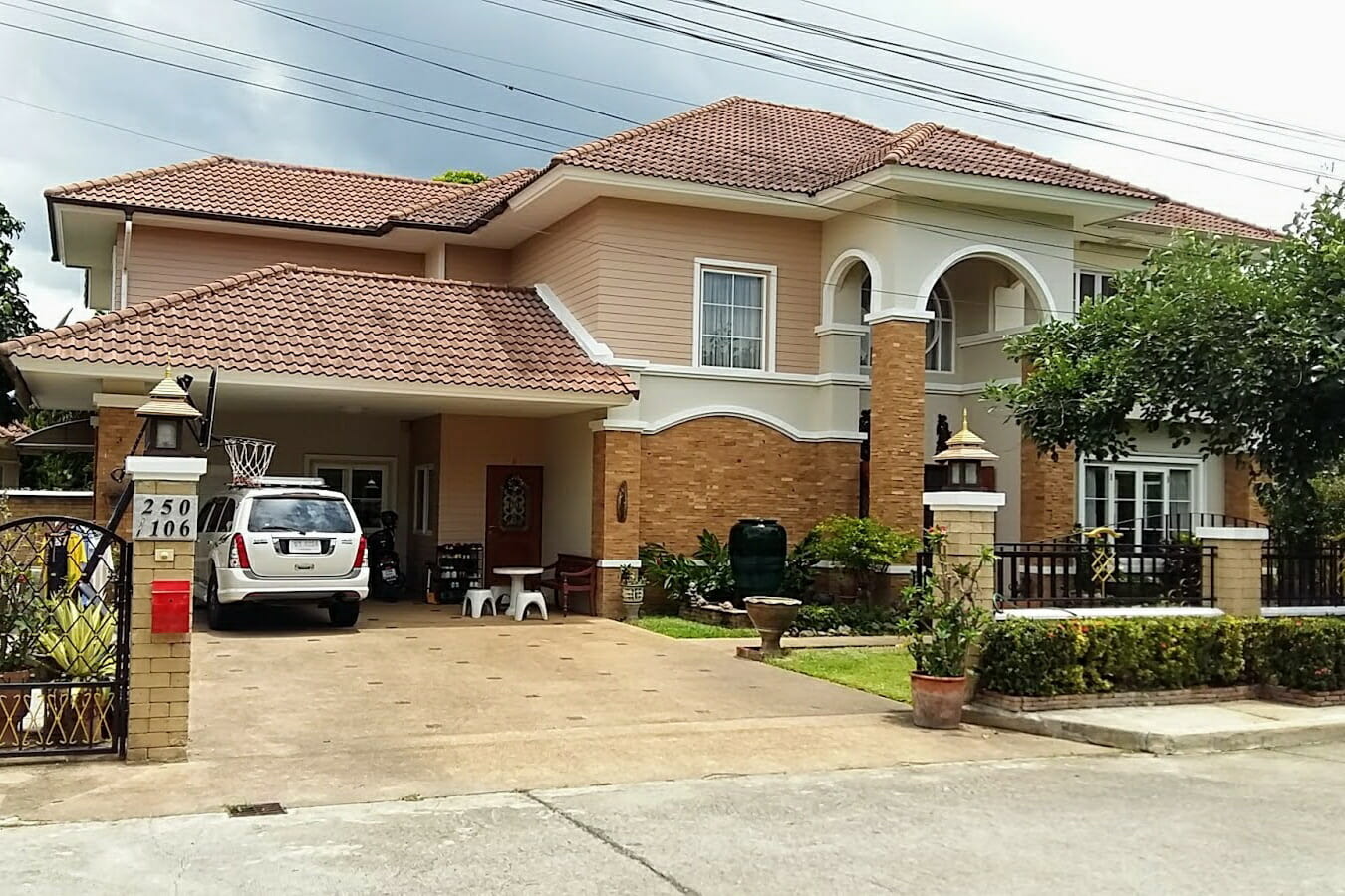 4 Bedroom with Pool and Guest House in Hang Dong-TNP-D530