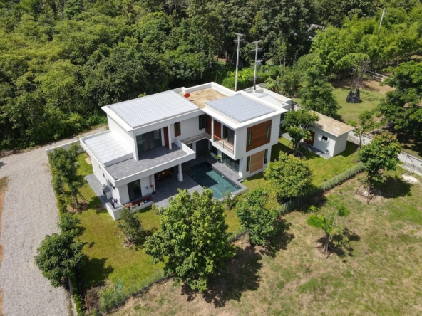 Modern 3 Bedroom Pool Villa in Hang Dong-TNP-D931