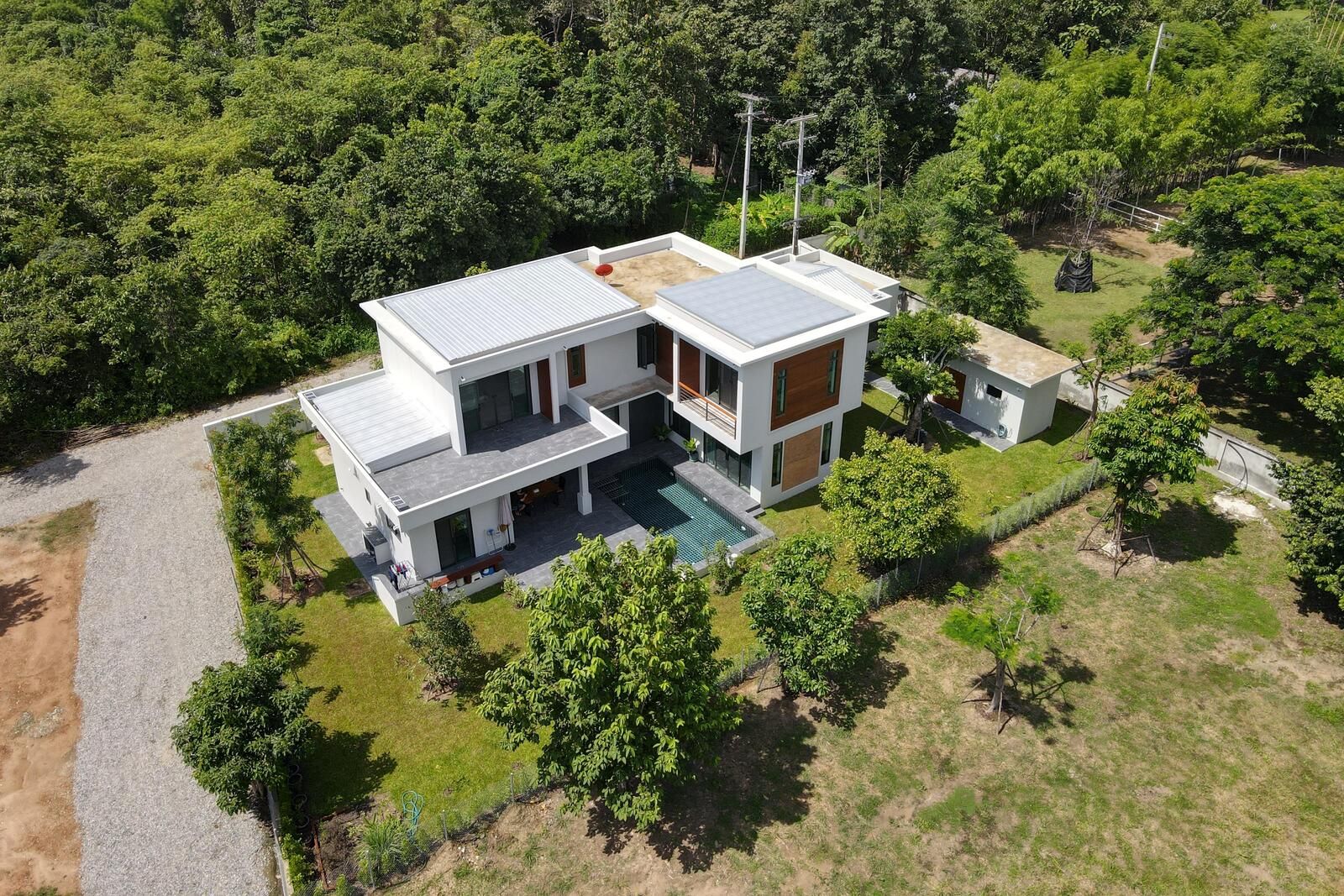 Modern 3 Bedroom Pool Villa in Hang Dong-TNP-D931