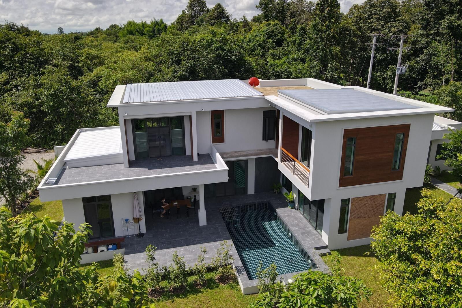 Modern 3 Bedroom Pool Villa in Hang Dong-TNP-D931