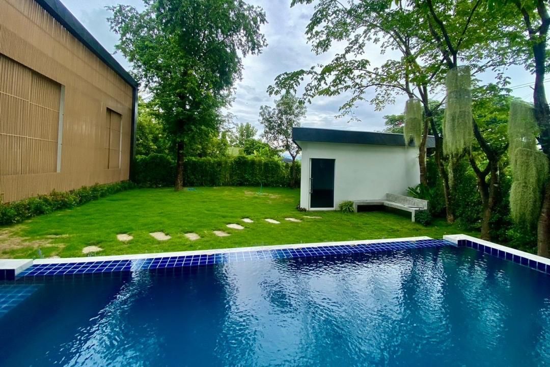 4 Bedroom Pool Villa in Lamphun-TNP-D1136