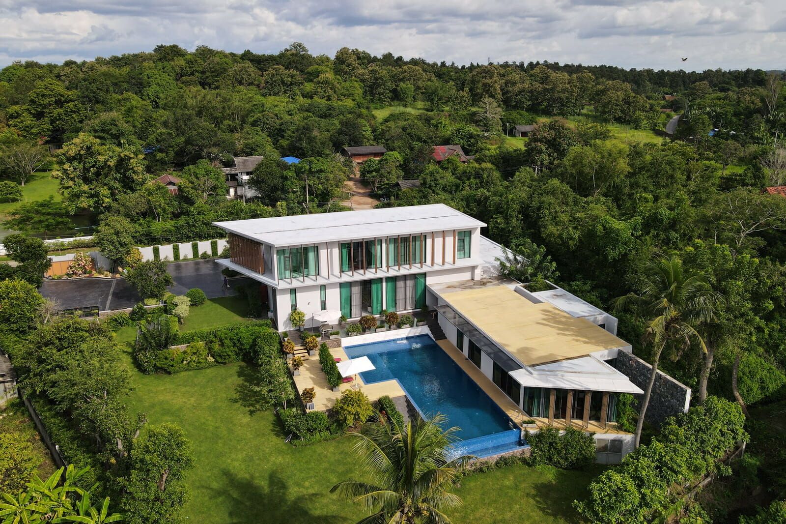 Modern 4 Bedroom Pool Villa with Mountain Views in Mae Rim-TNP-A924