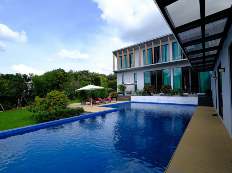 Modern 4 Bedroom Pool Villa with Mountain Views in Mae Rim-TNP-A924