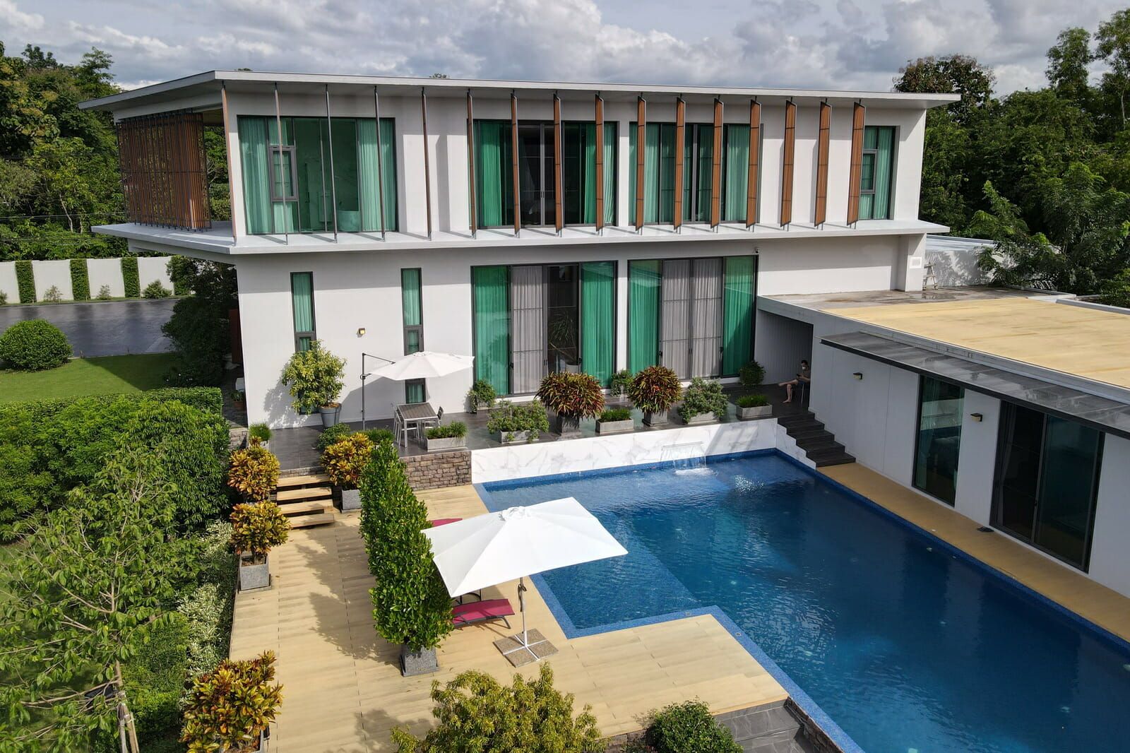 Modern 4 Bedroom Pool Villa with Mountain Views in Mae Rim-TNP-A924