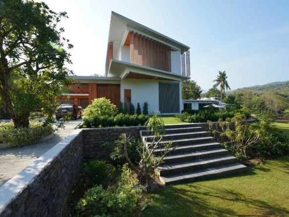 Modern 4 Bedroom Pool Villa with Mountain Views in Mae Rim-TNP-A924