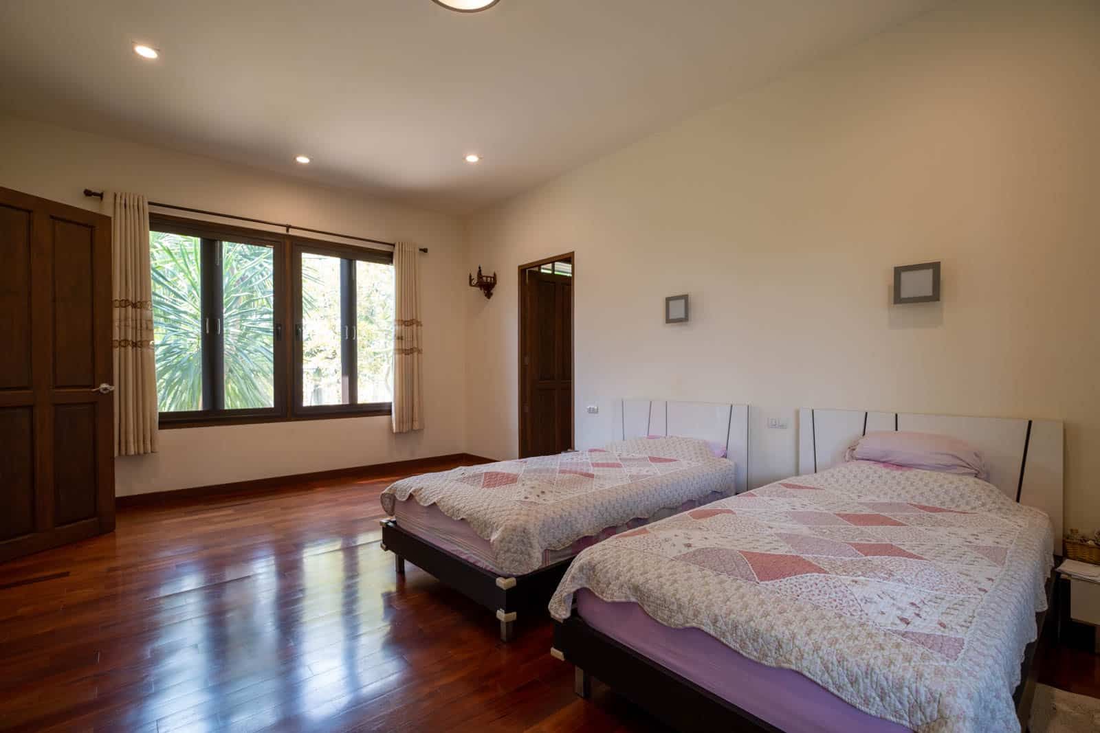 Unique Single Bedroom House with 2 Bedroom Guesthouse in Mae Rim-TNP-D1045