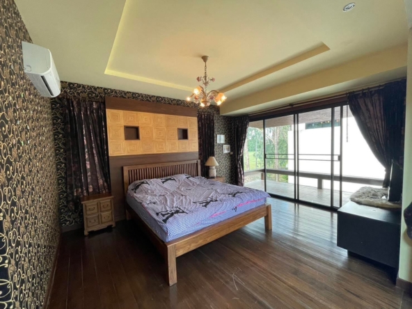 4 Bedroom Pool Villa in Green Valley Golf Course-TNP-D1056