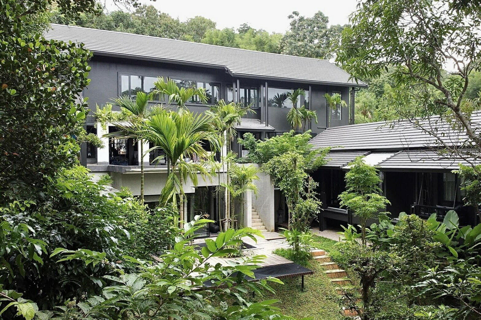 7 Bedroom Pool Villa on Hillside in Mae Rim-TNP-D703