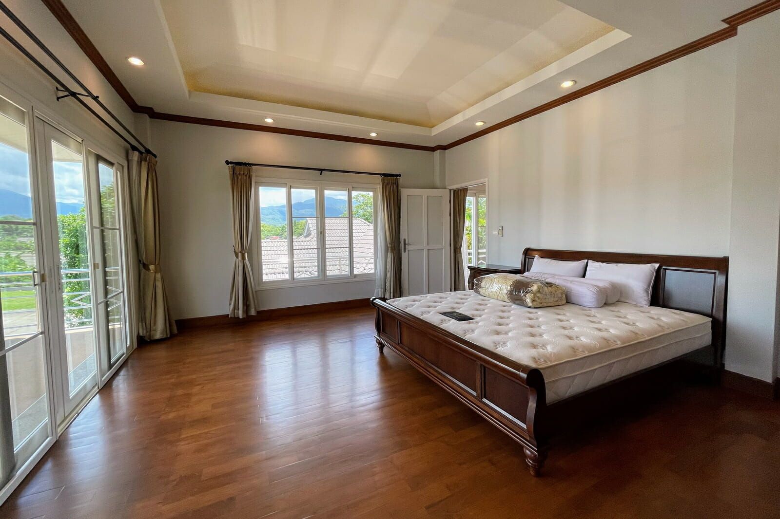 Twin Two-Bedroom Houses with Central Pool in Mae Rim-TNP-D920