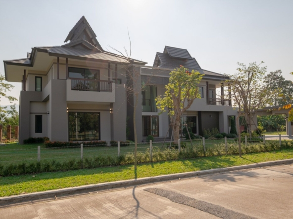 5 Bedroom in Green Valley Mae Rim-TNP-D957