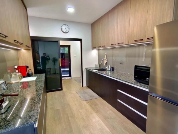 Modern 5 Bedroom in San Kamphaeng-TNP-A1049