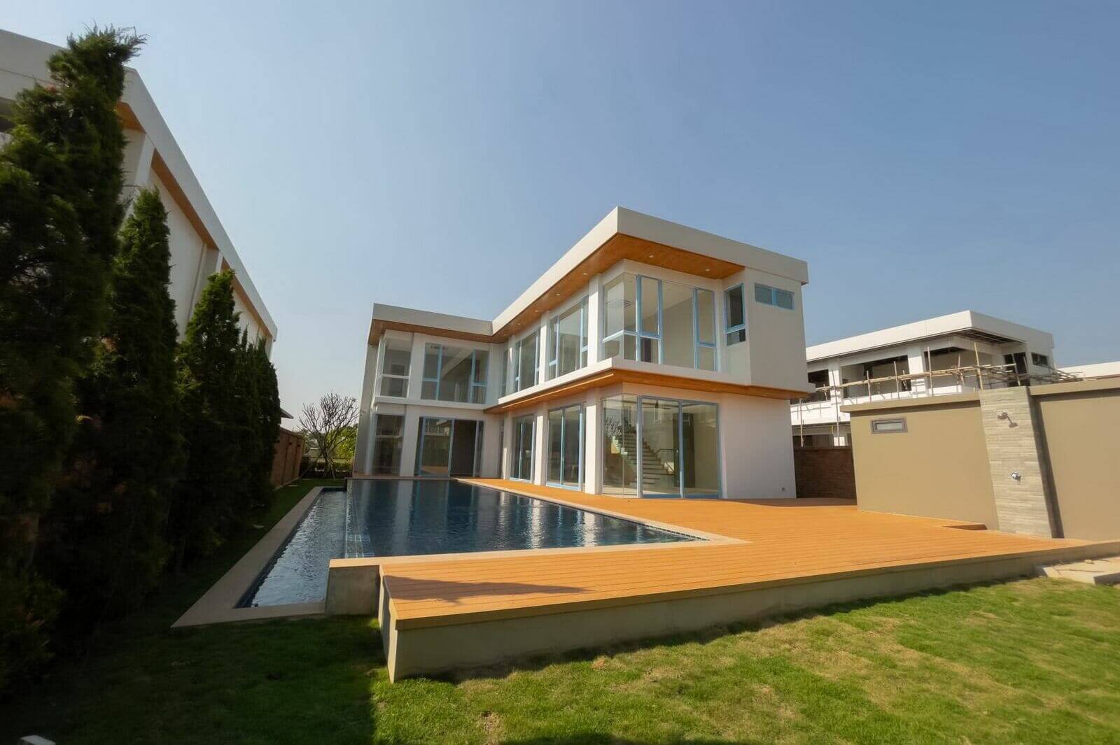 4 Bedroom in Band High-end Development in San Kamphaeng-TNP-D766