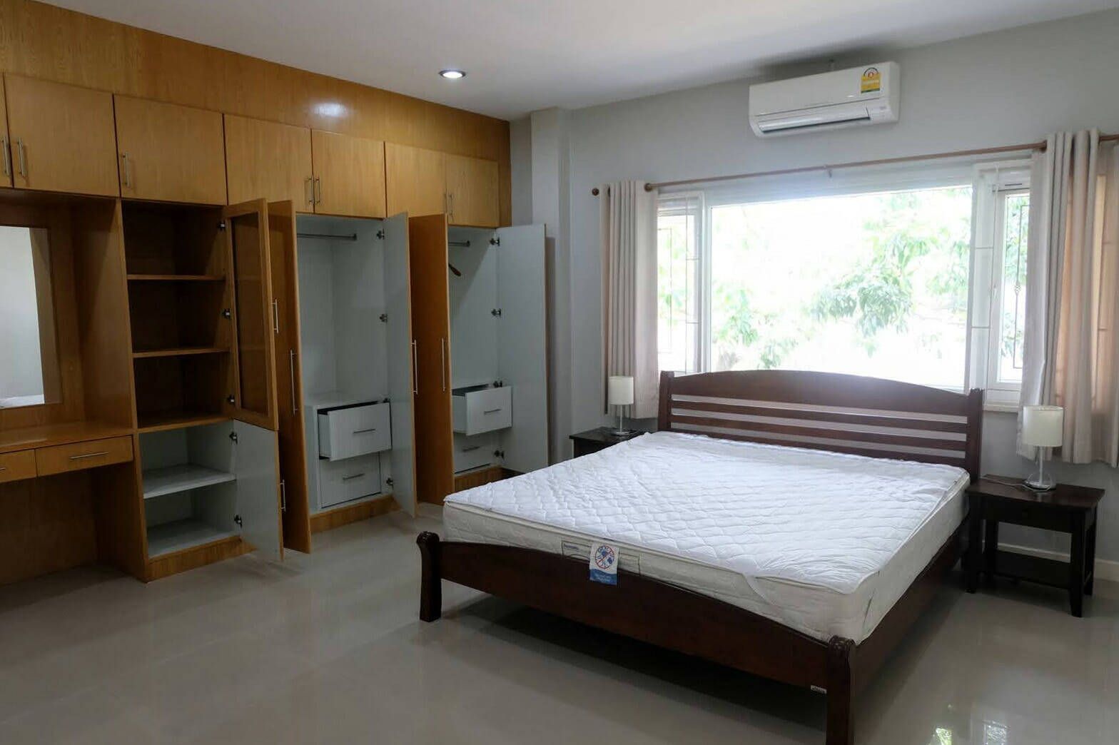 4 Bedroom Single Story with Guest House in San Kamphaeng-TNP-D781