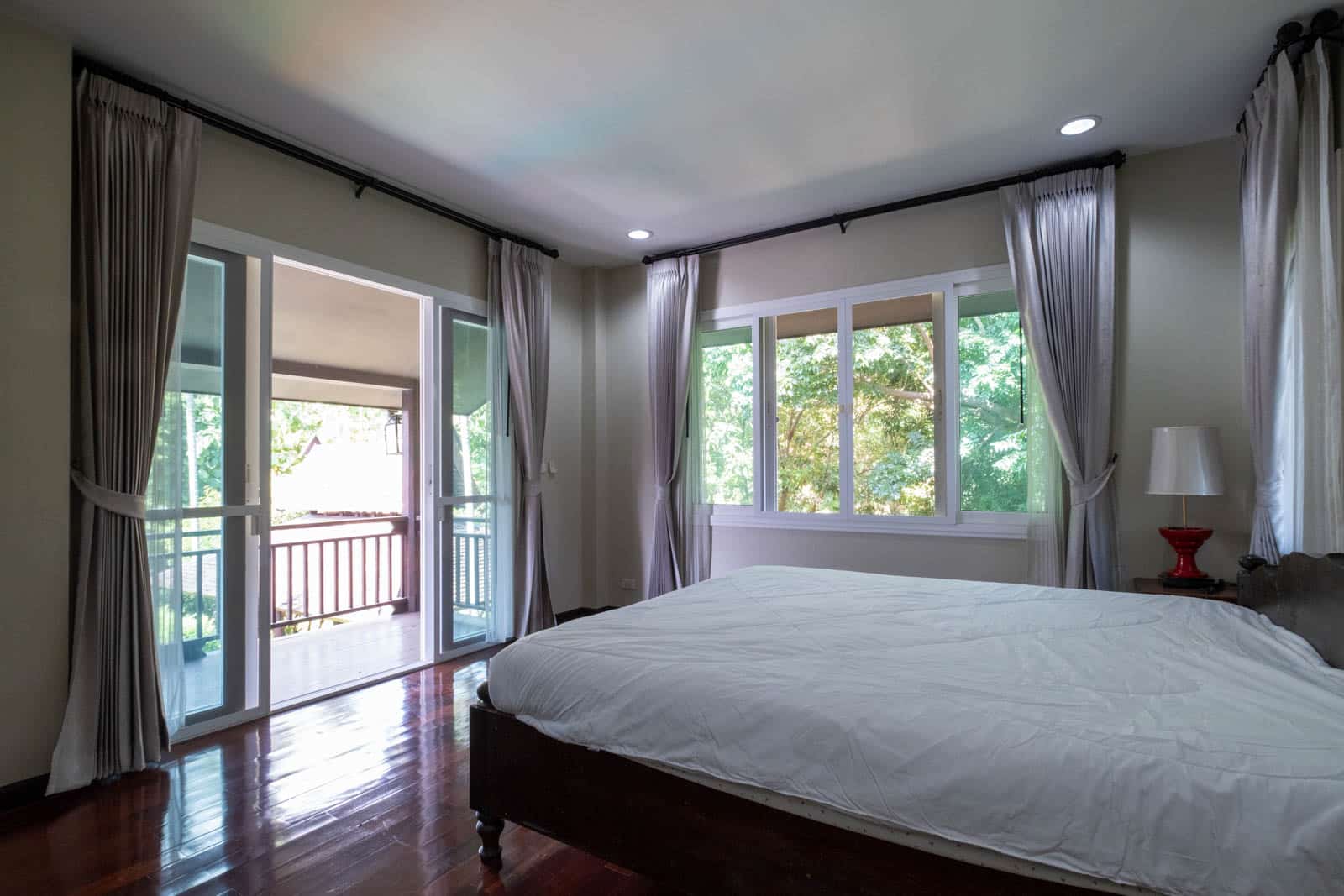 4 Bedroom Pool Villa with Guesthouse near Ruamchok Mall-TNP-A1033