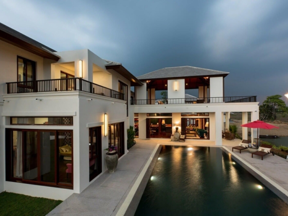 4 Bedroom Luxury Pool Villa in Saraphi-TNP-D733