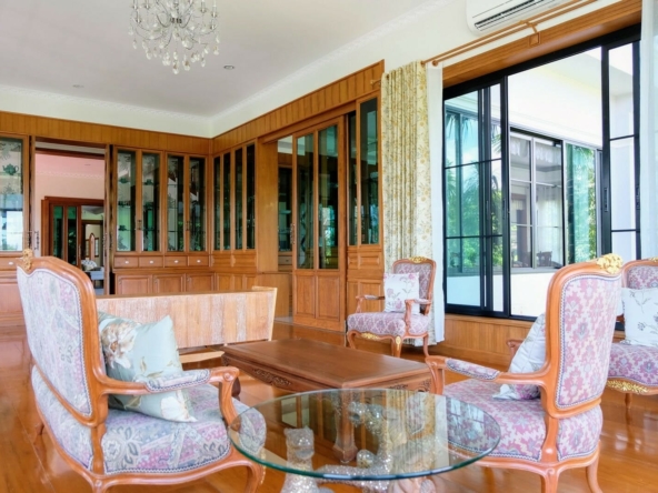 Luxurious 4 Bedroom Pool Villa in Doi Saket-TNP-D511