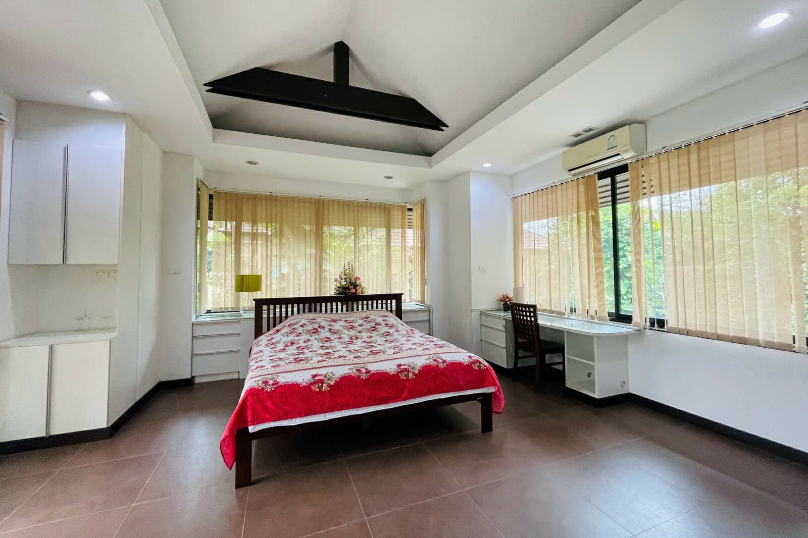 6 Bedroom Lanna Style Property in Hang Dong-TNP-A923