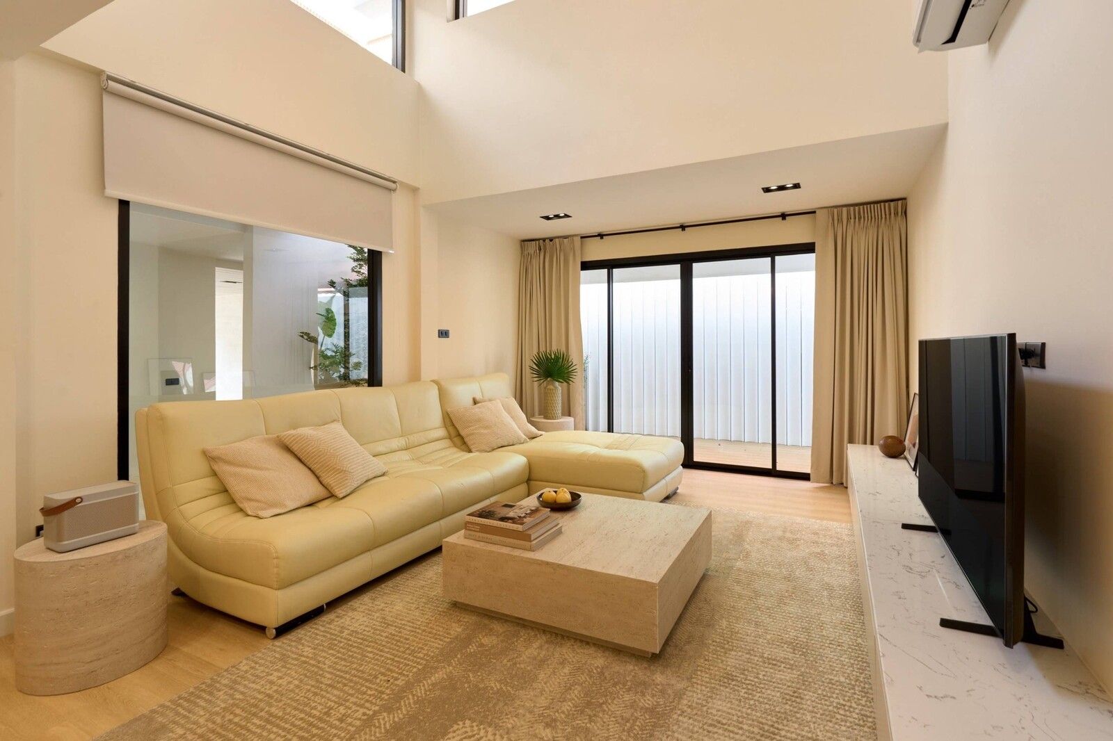 Modern 4 Bedroom Pool Villa in Hang Dong-TNP-D1138