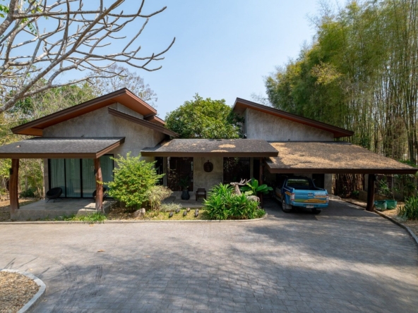 3 Bedroom Pool Villa overlooking Scenic Valley in Mae Rim-TNP-A738