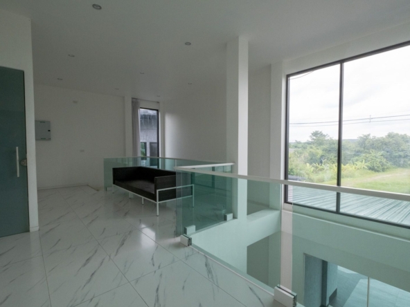 7 Bedroom Modern House Riverside in Mae Rim-TNP-D1157