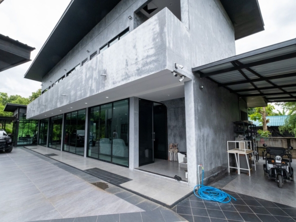 7 Bedroom Modern House Riverside in Mae Rim-TNP-D1157