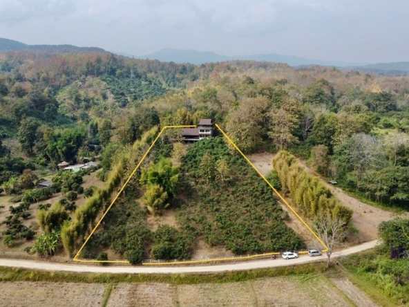 Urgent Sale! 7 M Baht Land 4 Rai 2 Ngan 18 Sqw in Mae Rim Chiangmai-I-3630