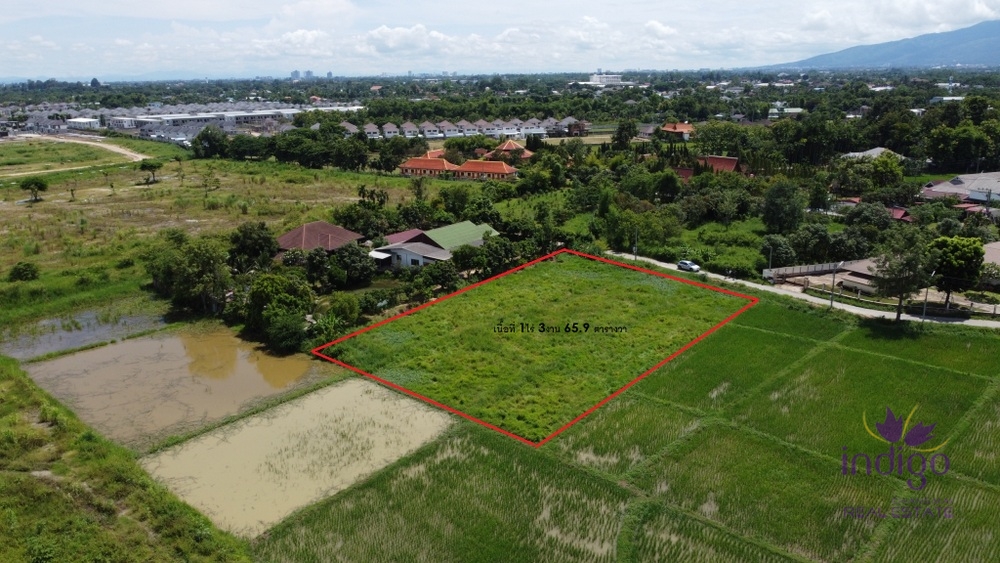 Land for sale 1 Rai 3 Ngan 65.9 Sqw at Nong Chom