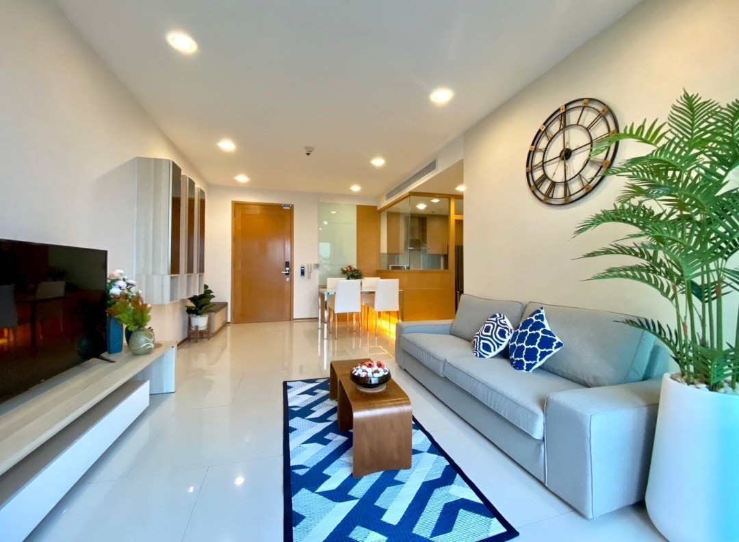 Condo for Rent at The Emporio Place-SS-EMPO11305