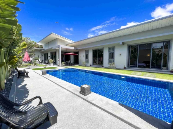 Pool Villa for Sale in San Na Meng