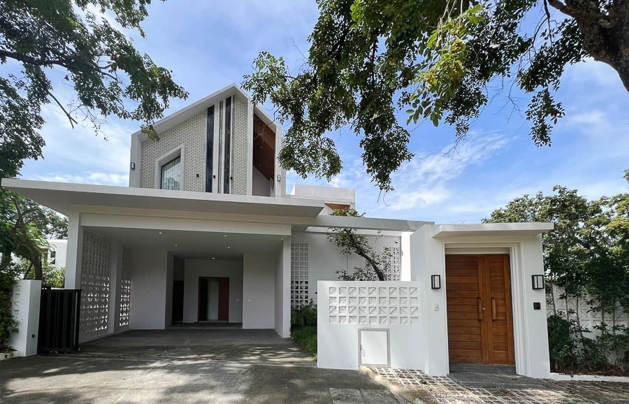 Pool Villa for Sale in San Phak Wan