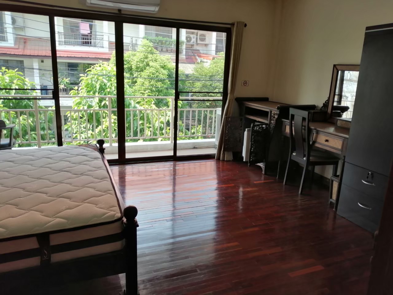 Rent in Suthep