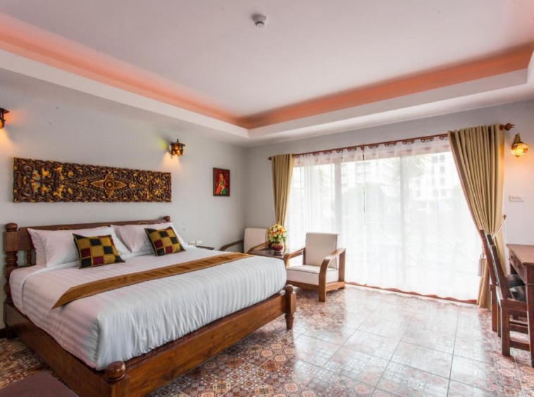 5-Star Hotel for Sale in The Most Prime Area of Chiang Mai Old City-IRE-IRECPS005