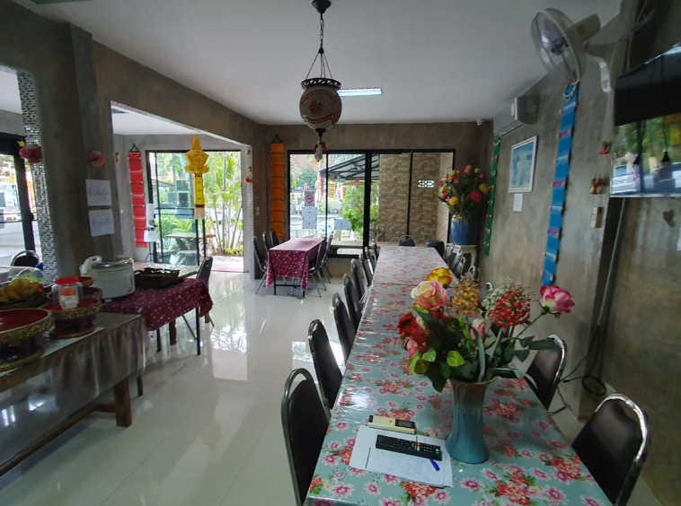 Comfortable Hotel For Sale in Chiang Mai