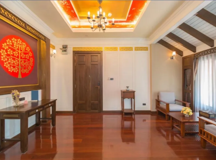 Impressive Four-Star Hotel for Sale in Chiang Mai - Prime Location.-CMP-311