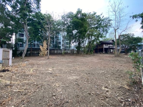 A land for rent with construction in Muang Chiang Mai-P-PCCR922