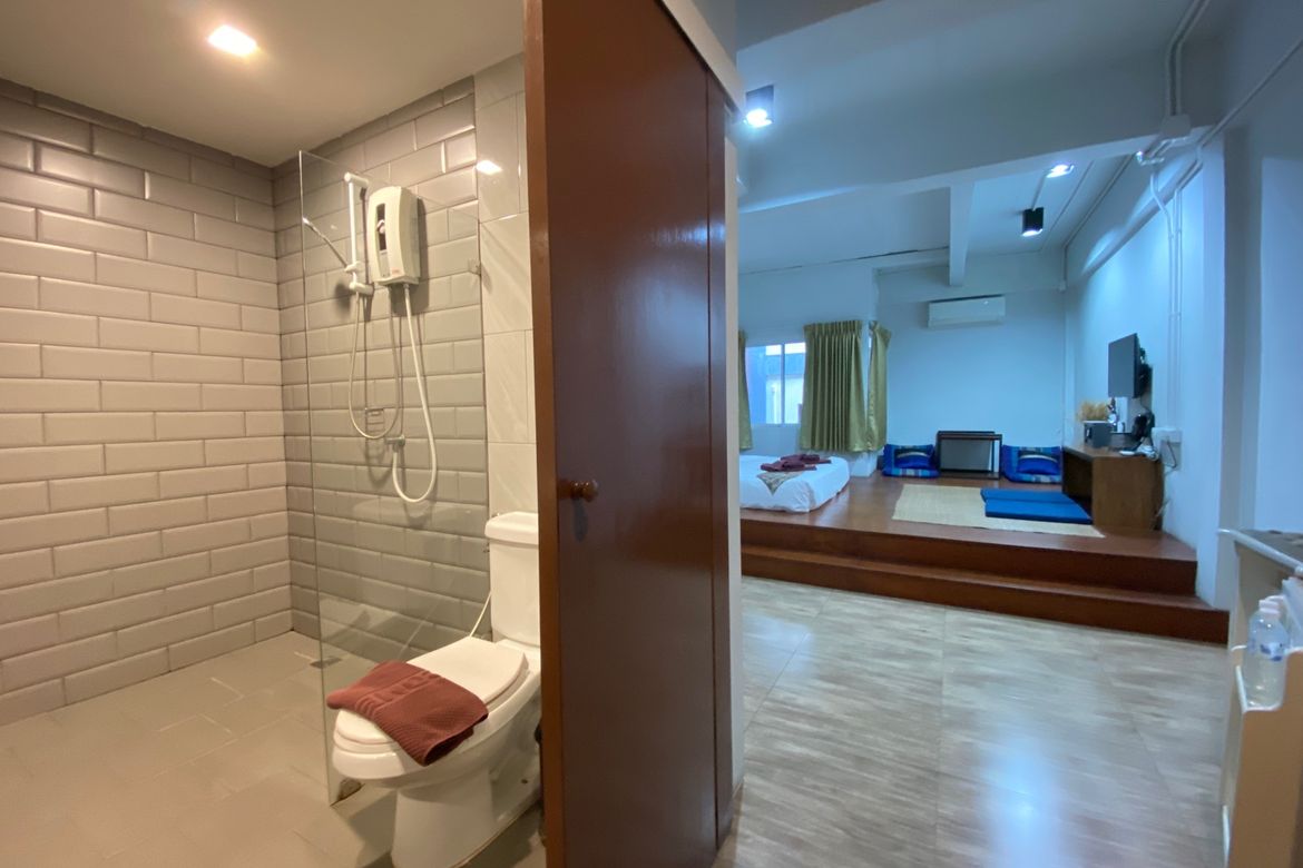 34 keys hotel for sale in Muang Chiang Mai-P-PCCS1033