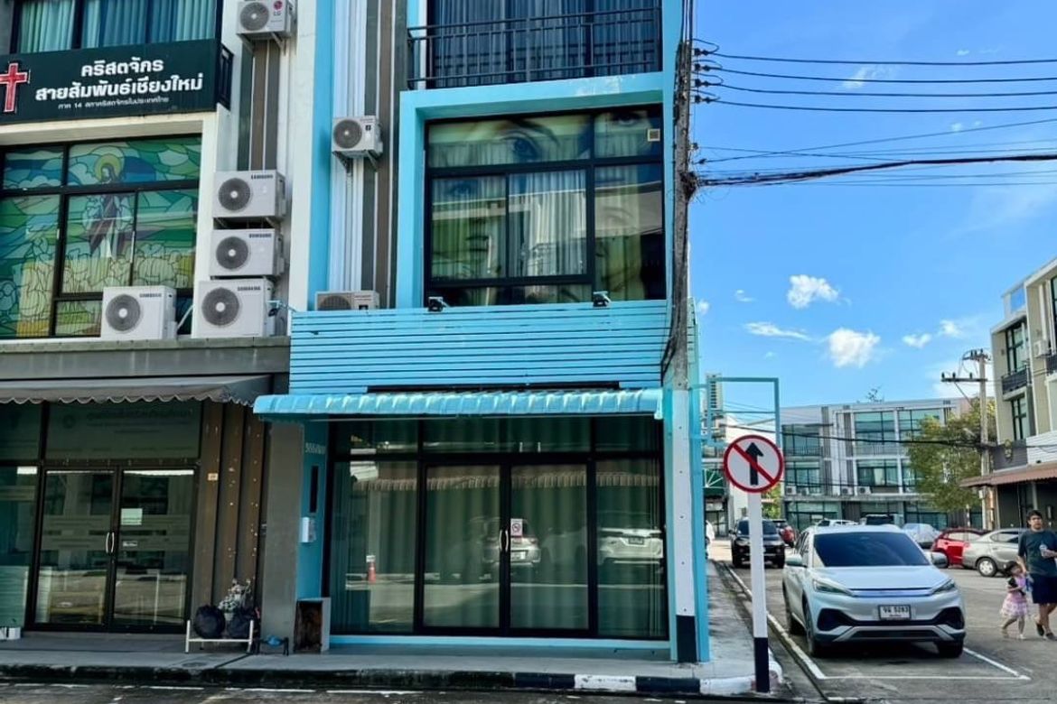 3 floor commercial building for rent or sale in Muang Chiang Mai-P-PCCS857