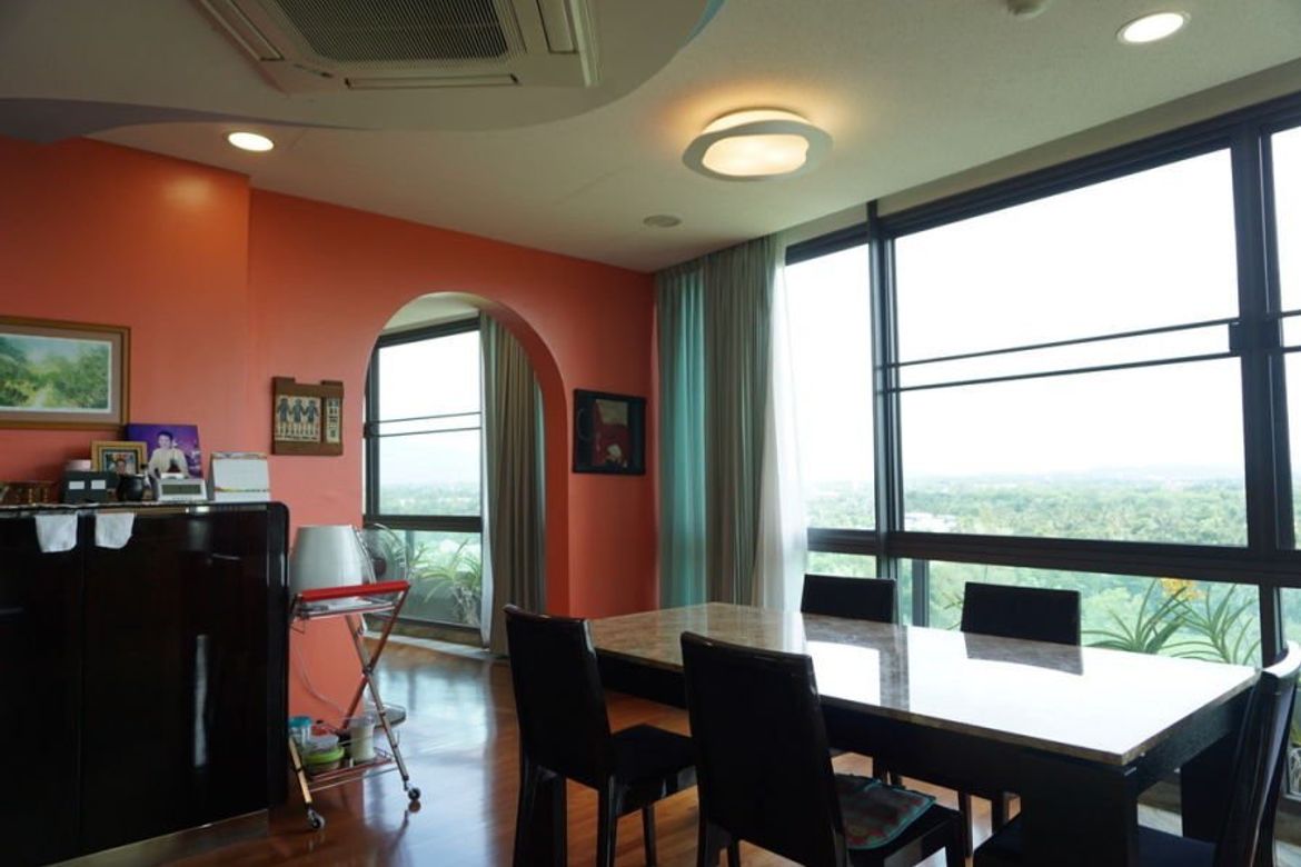 3 bed large unit for sale at the Green Valley Condo in Mae Rim