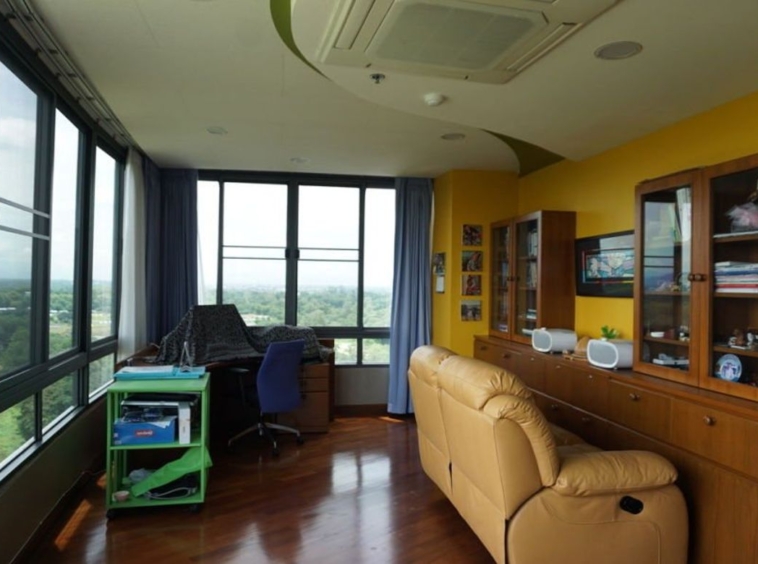 3 bed large unit for sale at the Green Valley Condo in Mae Rim