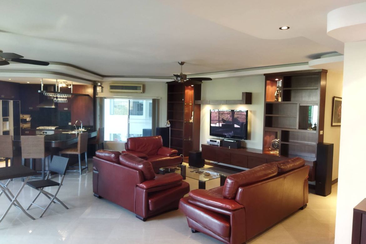 Condo for sale in Sky breeze