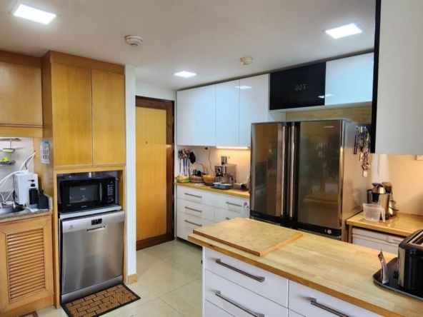 2 bed unit for sale in Chang Klan area