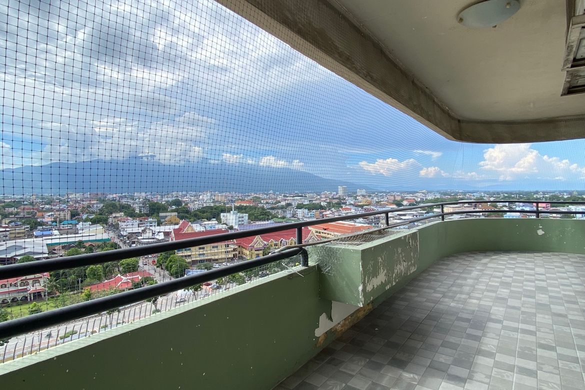 2 bed unit on the corner unit for sale in Muang Chiang Mai-P-PCS864