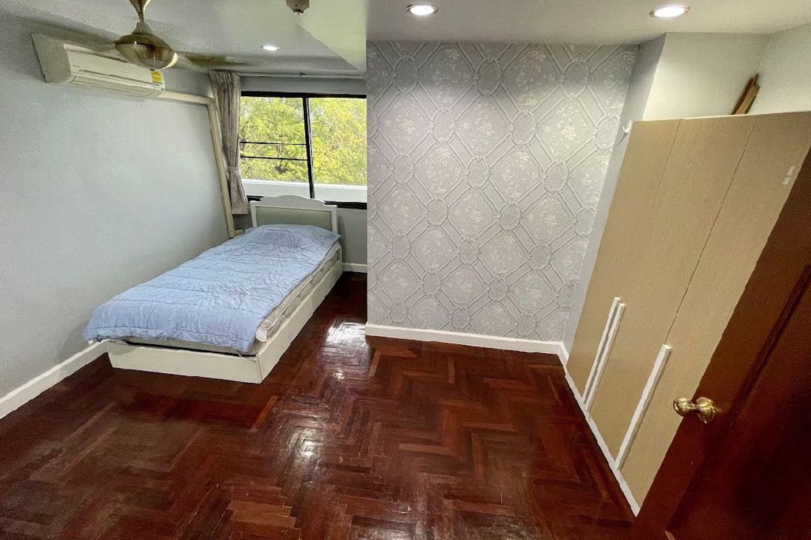 3 Bedroom Condo for rent and Sale at The Embassy house Condominium-SM-Sta-1875