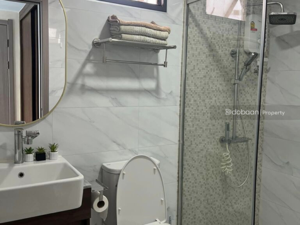 2-bathroom condo located in the San Sai area